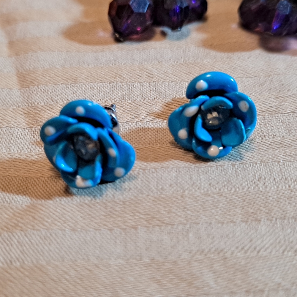 Random earring pack - Picture 6 of 9